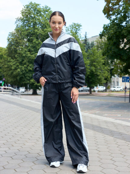 Чорний