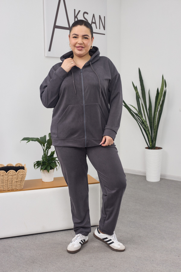 Костюм 26.1417 б Замш тонкий, колір Графіт, 48(XL), 50(ХХL), 52(3XL)